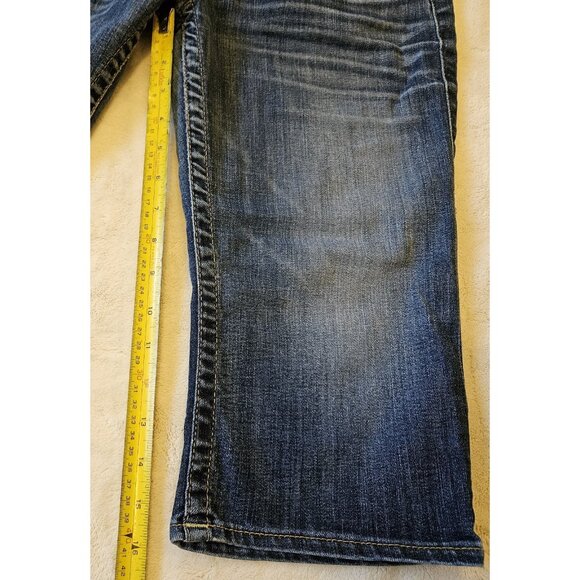 True Religion Womens Knee Length Shorts Medium Wash Size 27 Low Rise - Picture 9 of 14